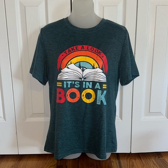 Tops - Book Reading Library Librarian shirt top tee tshirt Medium M NWOT